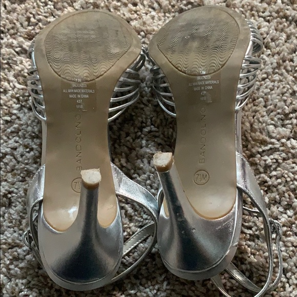 🎉HP 2X🎉SIZE 7.5 Bandolino Jionzo Silver Strap Heels - Picture 5 of 5